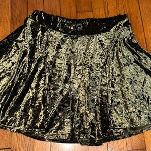Velvet Skirt in Black and Gold
